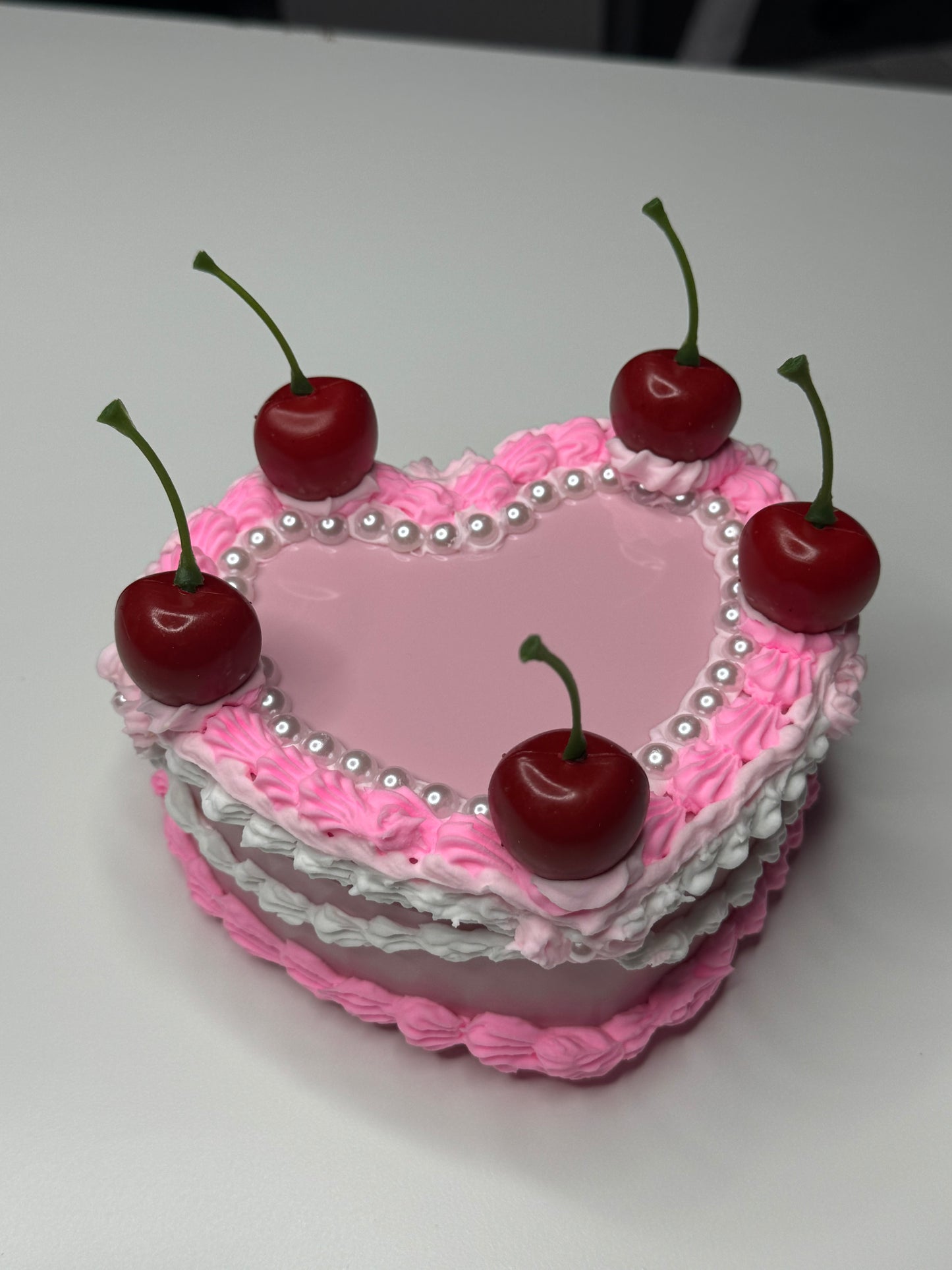 Cake jewelry box