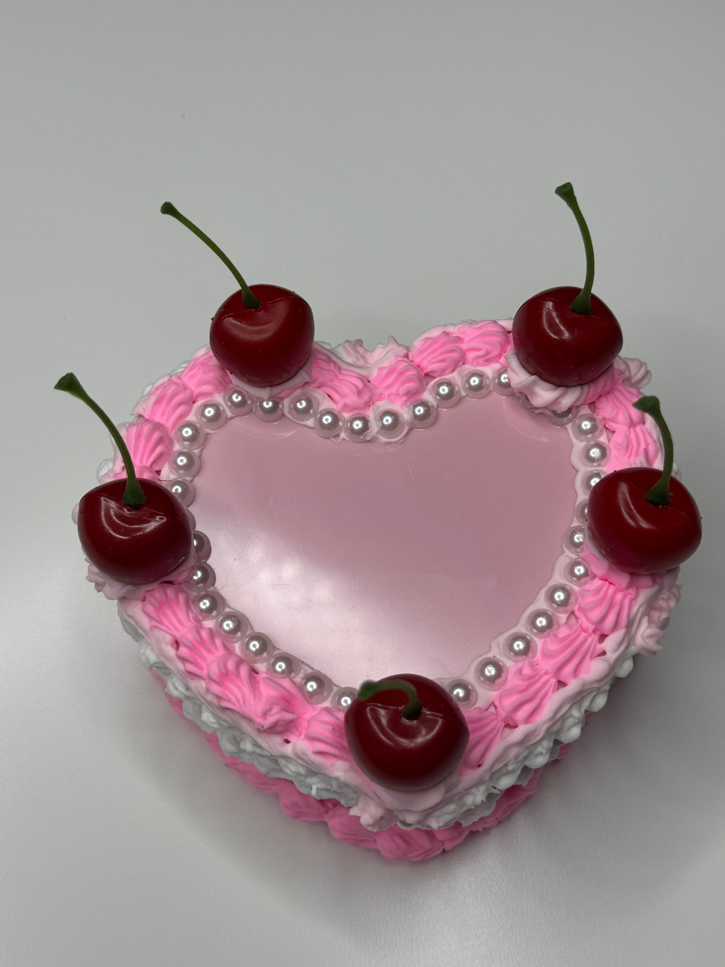 Cake jewelry box